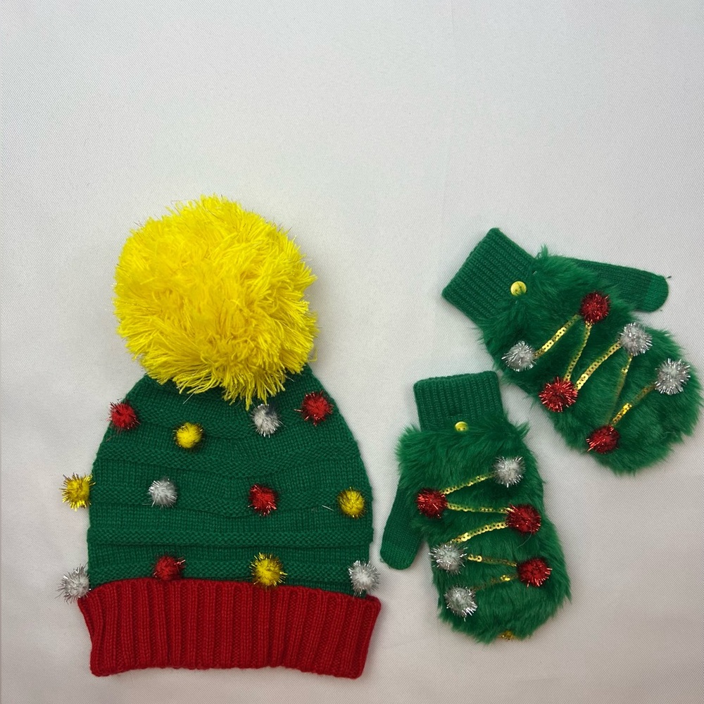 Women’s Christmas Hat and Glove Set | One Size